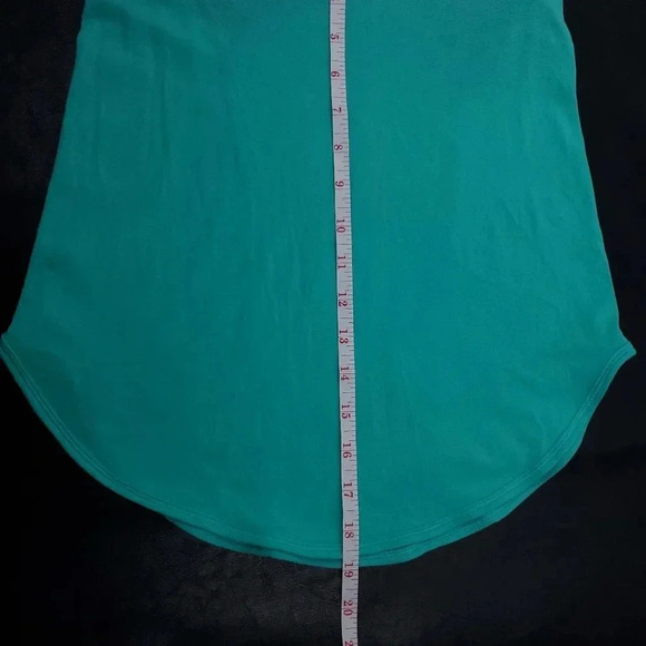 Lululemon | Roll Out Tank | Built in Bra | Bali Breeze/ Jazzy Green - Picture 7 of 7